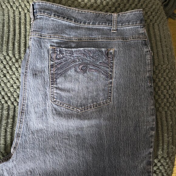 Penningtons Chicago Fit 5-Pocket Grey Denim Jeans (26W) - Picture 1 of 8